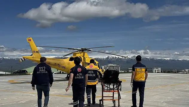Erzurum'da ambulans helikopter zamanla yarıştı
