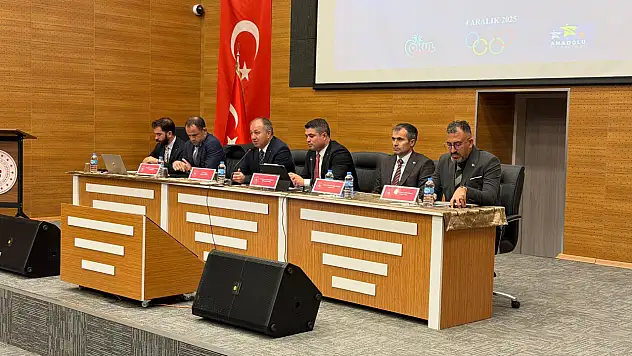 Erzurum'da Aralık Ayı Antrenör Değerlendirme Toplantısı Gerçekleştirildi