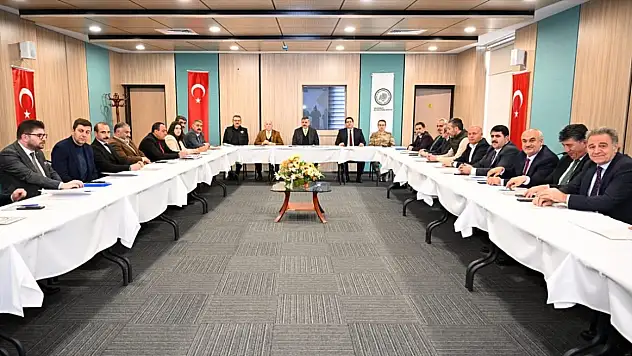 Erzurum'da belediyelere hayvan bakımevi ve doğal yaşam parkı uyarısı