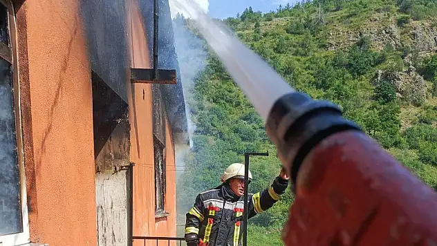 Erzurum'da Dehşet Verici Yangın Paniği