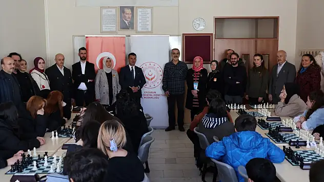 Erzurum'da devlet korumasındaki çocuklar için satranç turnuvası düzenlendi