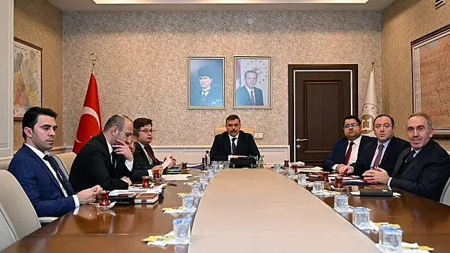 Erzurum'da eğitim yatırımları masaya yatırıldı