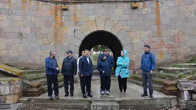 Erzurum'da ehramdan bez bebek üretimi için 3 ilçenin kaymakamlığı işbirliği yaptı