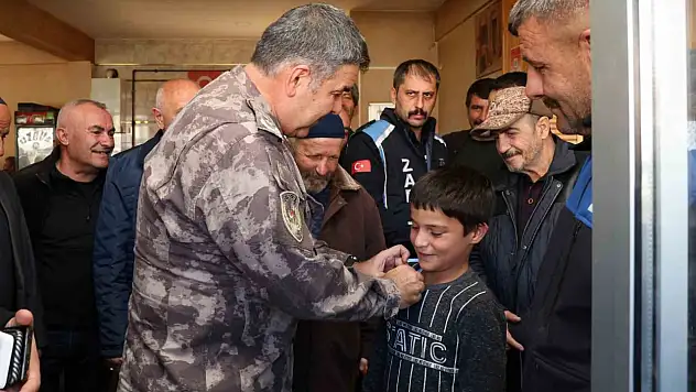 Erzurum'da Emniyet Müdürü Huzur Toplantısı ile Okul Güvenliğini Sağlıyor
