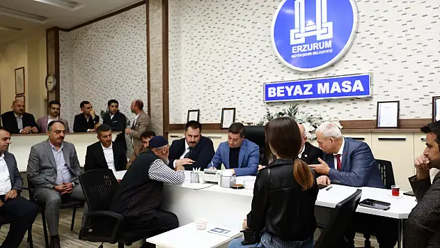 Erzurum'da Halk Günü etkinliği: Vatandaşlardan projelere tam destek