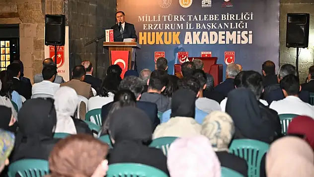 Erzurum'da Hukuk Akademisi Final Oturumuyla Sona Erdi