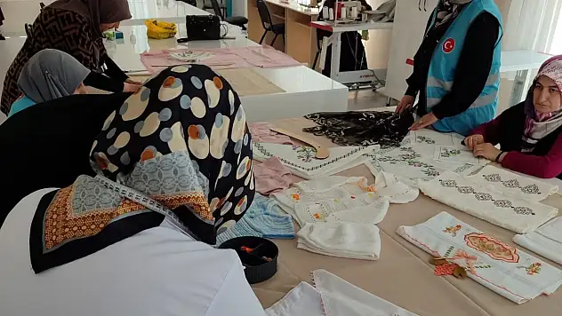 Erzurum'da İyilik Atölyeleri ile Kalpler Birleşiyor!