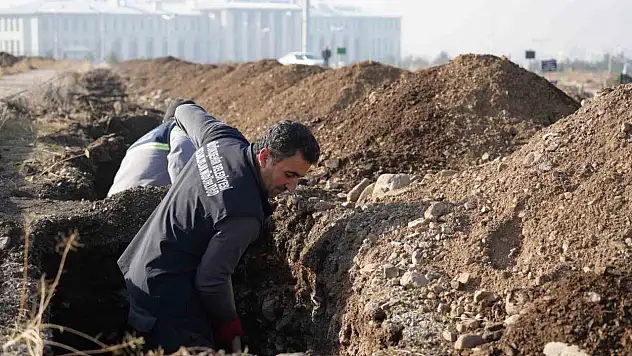Erzurum'da Kış İçin Mezarlık Hazırlıkları Tamamlandı