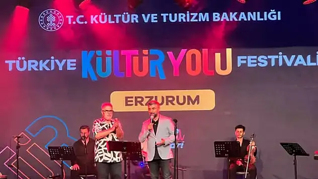 Erzurum'da Kültür Yolu Festivali Kapsamında Ercan Polat Konseri
