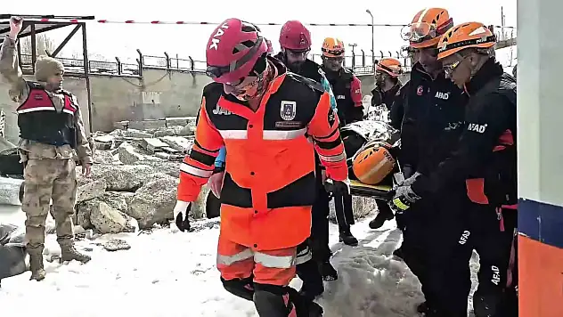 Erzurum'da Nefes Kesen Kış Tatbikatı