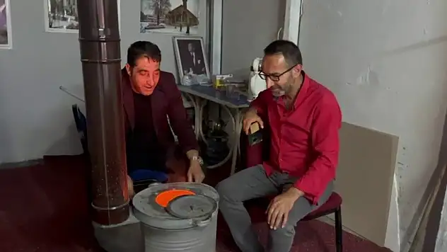 Erzurum'da Temmuzda Soba Yakıldı: Yerli Turist Sıcağı Sorarken Biz Üşüyoruz