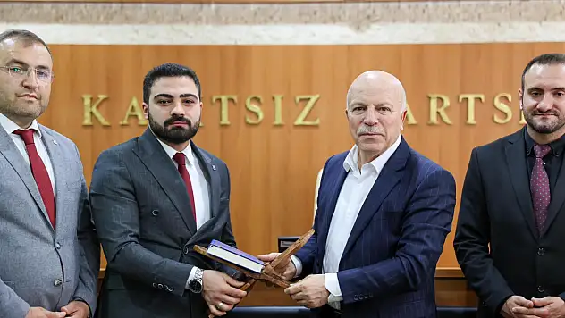 Erzurum'da TüGVA ile gençlik projeleri için iş birliği mesajı verildi
