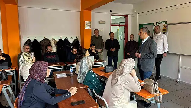 Erzurum'da Türkiye Yüzyılı Maarif Modeli Çalıştayı Eğitimi Geliştirmek İçin Toplandı