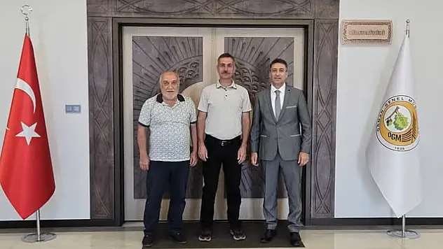 Erzurum'dan Çanakkale'ye Atanan Metin Yiğit'ten Veda Ziyareti