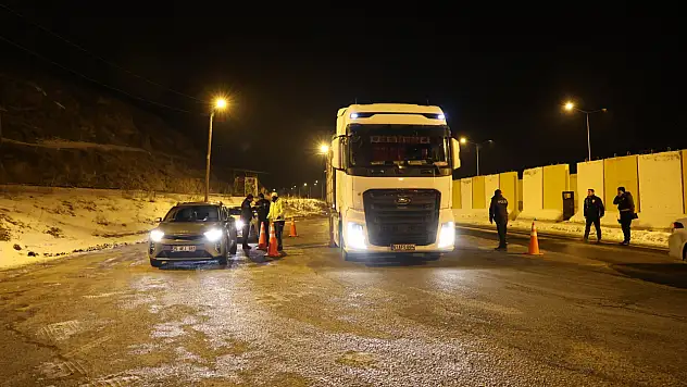 Erzurum Köprüköy Uygulama Noktası'nda Güvenlik Denetimi