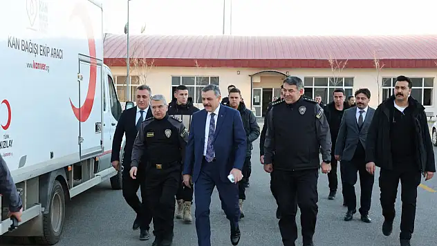 Erzurum POMEM'de Kan Bağışı Programı Düzenlendi