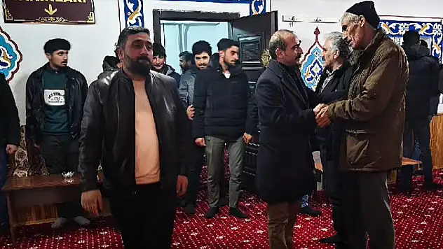 Erzurum Tekman'da  Hacıömer Mahallesi'nde Halk Buluşması Gerçekleştirdi