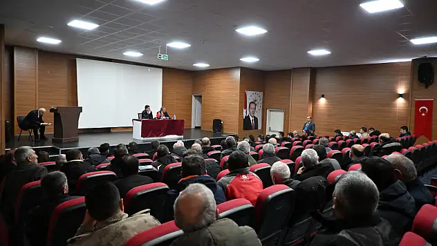 Erzurum Tortum'da Muhtarlar Toplantısı Gerçekleştirildi