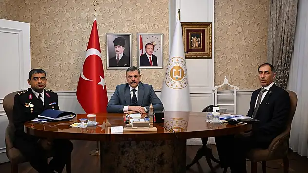 Erzurum Valisi Mustafa Çiftçi, İçişleri Bakanı Ali Yerlikaya Başkanlığındaki Video Konferans Toplantısına Katıldı