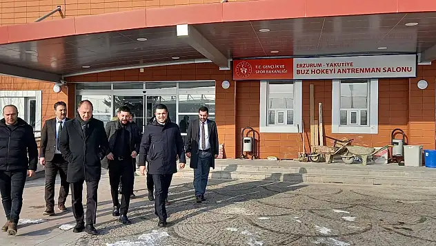 Erzurum Yakutiye Buz Salonu'nda Çalışmalar Yerinde İncelendi