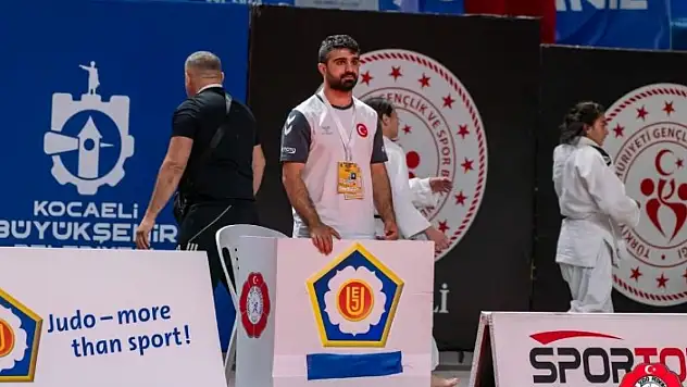 Erzurumlu Ertuğrul Dönmez, Yıldızlar Balkan Şampiyonası'nda Türkiye'yi temsil edecek!