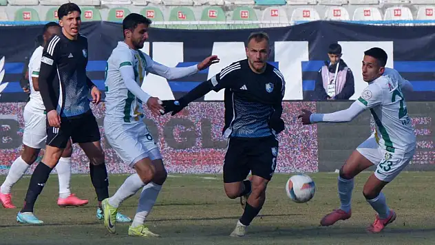 Erzurumspor FK, evinde Şanlıurfaspor'a mağlup oldu