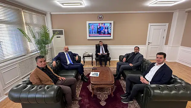 Eski Milletvekili Cemal Kaya'dan Kaymakam Korkusuz'a ziyaret