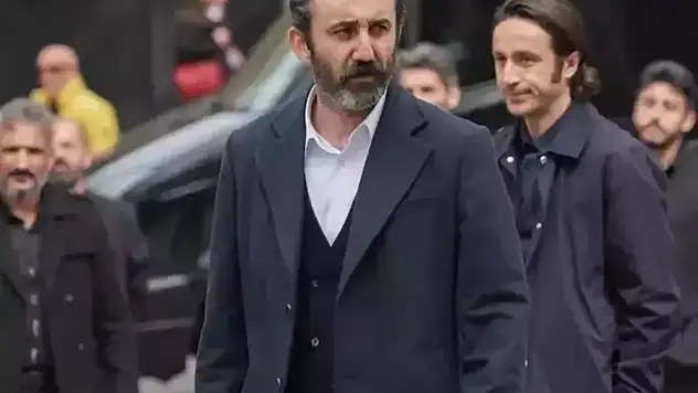 Eşref Rüya Dizisinden Ayrıldı mı? Necip Memili Kaç Yaşında, Nereli, Sosyal Medya Hamlesi Ne Anlama Geliyor?