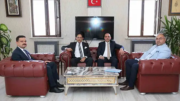 ETB, Karayazı'daki Üreticilere Tam Destek Sağlıyor