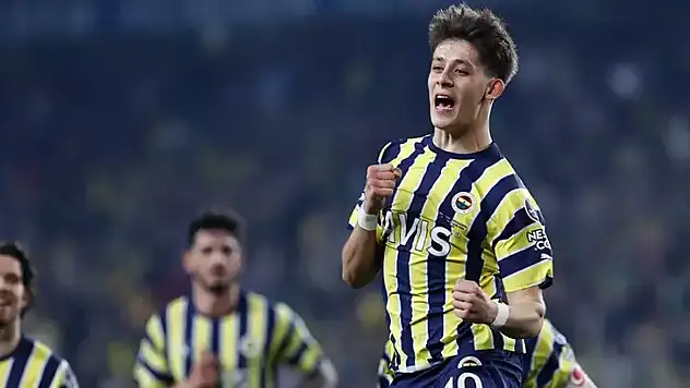 Fenerbahçe Gençleşme Hamlesiyle Yeni Bir Sayfa Açtı