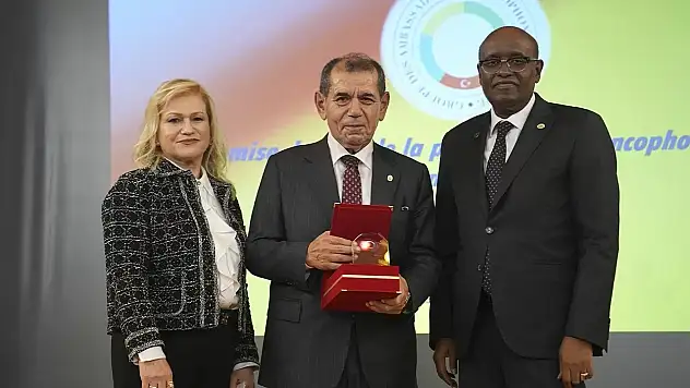 Frankofon Ödülü Nedir, Kime Neden Verilir?