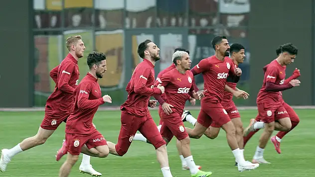 Galatasaray, Beşiktaş derbisine hazırlanıyor
