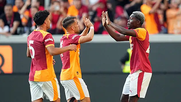 Galatasaray'da gençler parladı, hazırlık maçında galibiyet geldi