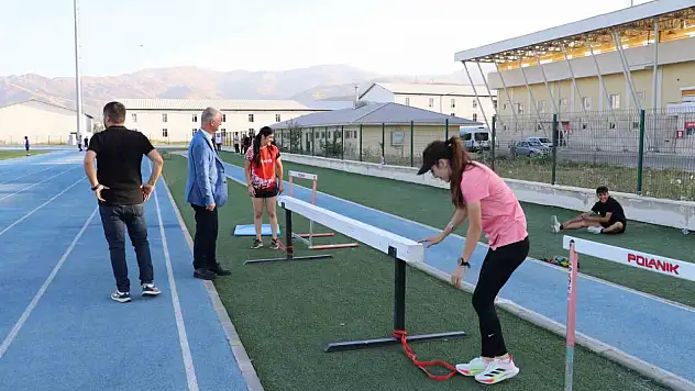Genç Sporcular Yaz Okullarında Performanslarını Geliştirmek İçin Yoğun Çaba Harcıyor!