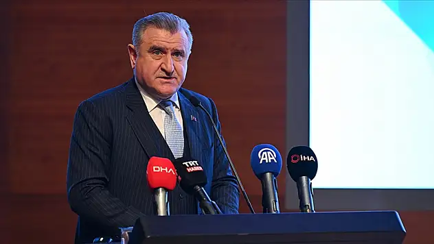 GENÇ2030 ile 100 bin yapay zeka girişimcisi yetiştirilecek