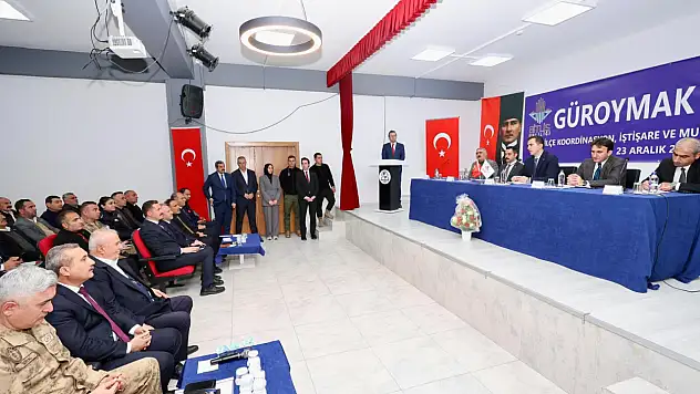Güroymak'ta İlçe Koordinasyon, İstişare ve Muhtarlar Toplantısı Gerçekleştirildi