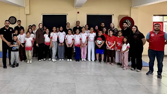 Hamur'da 15 Temmuz anısına spor turnuvaları düzenlendi