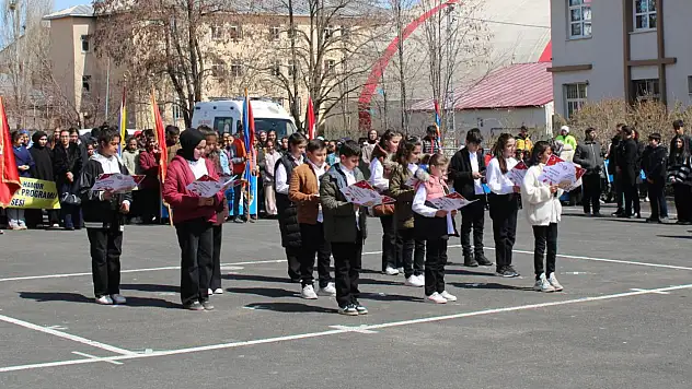 Hamur'da kurtuluşun 108. yıl dönümü törenle kutlandı