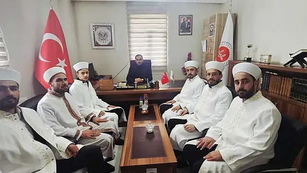 Hamur'da yeni imamlar göreve başladı