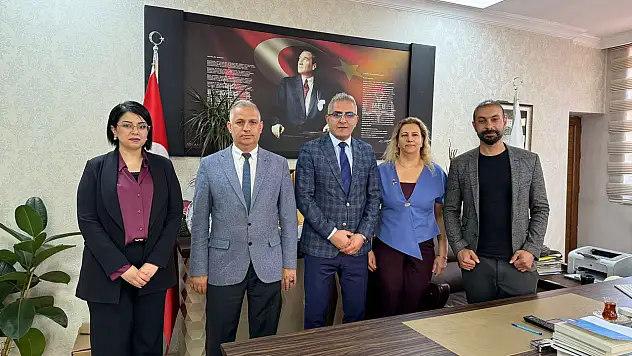 Hayat Boyu Öğrenme Haftası'na destek veren Davut Şen'e teşekkür ziyareti
