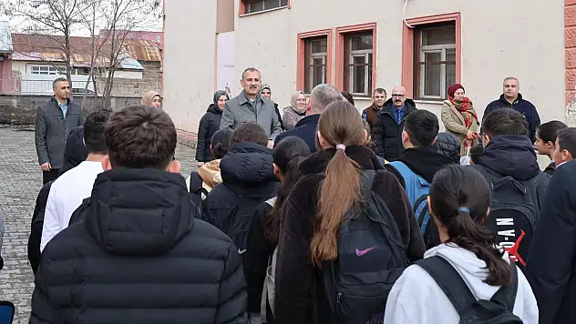 Her an denetim olabilir: Vali okulları tek tek geziyor
