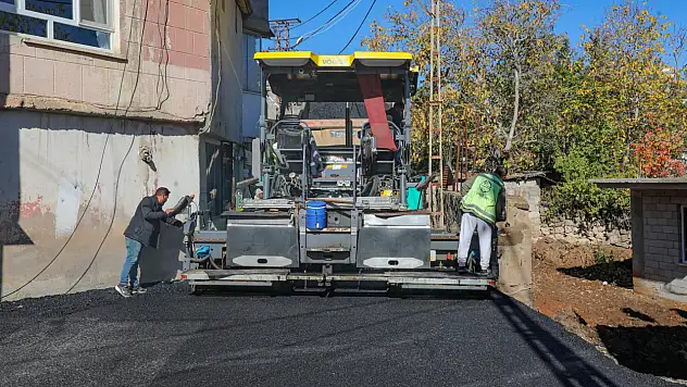 Hersan Mahallesi Yolları Yenilendi