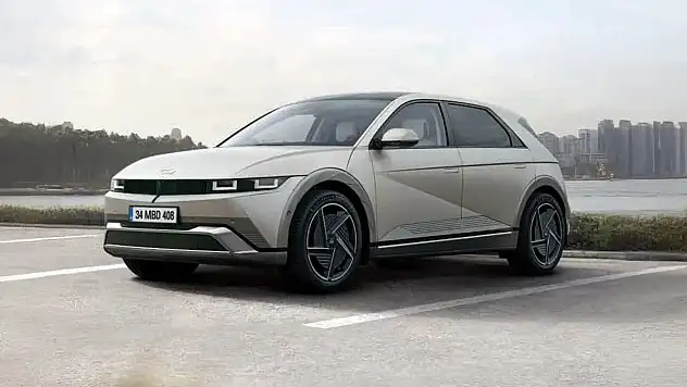 Hyundai'nin Güvenlik Güncellemesi İçin Ek Ücret Talebi Tepki Çekti: 'Araçlarımız Çalınmasın Diye Para mı Ödeyeceğiz?'