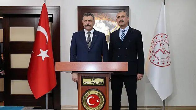 İçişleri Bakanı Çiftçi Ağrı'da ziyaretlerine başladı