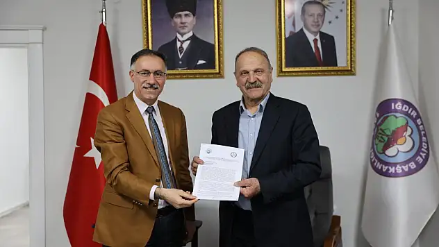 Iğdır Belediyesi ile Iğdır Barosu Arasında İş Birliği Protokolü İmzalandı