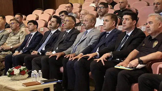 Iğdır'da 2025 Yılı 2. Dönem İl Koordinasyon Kurulu Toplantısı Yapıldı