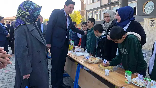 Iğdır'da Bir Okul, Bir Umut ile Gazze için yardım kampanyası büyülendi