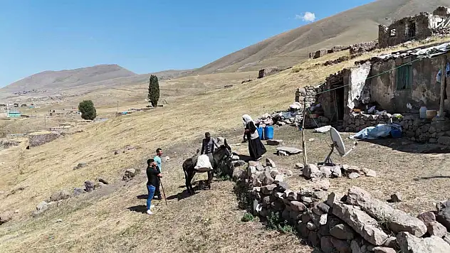 Iğdır'da Eşek Sırtında Su Taşıyan Köylüler, 2025'te Çözüm Bekliyor