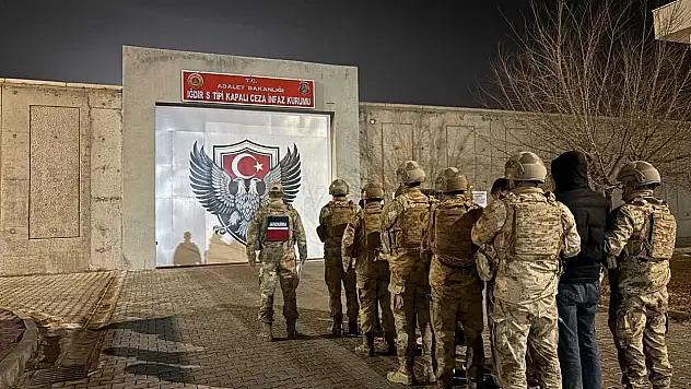 Iğdır'da gerçekleştirilen operasyonda 6 uyuşturucu şüphelisi tutuklandı, 14 kişi gözaltına alındı.