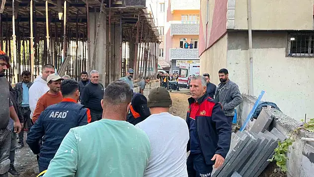 Iğdır'da inşaatta asansör boşluğuna düşen iki işçi yaralandı, birinin durumu ağır!